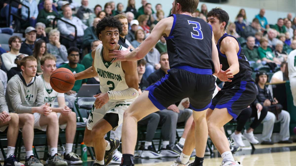 Senior Night Slips Away as No. 19 Foresters Fall 62-61 to USF
