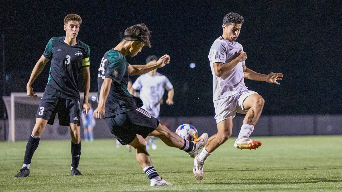 HU Battles No. 10 Indiana Wesleyan to Scoreless Draw