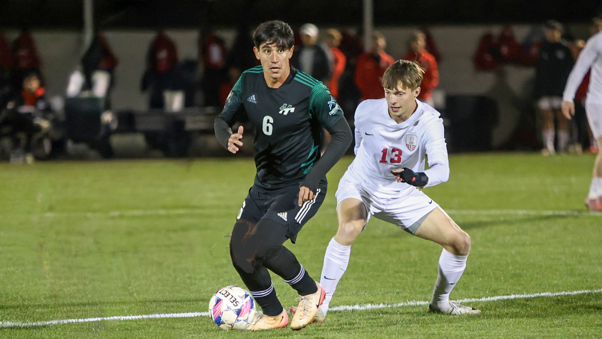 HU Pushes No. 8 IWU to Wire in Tournament Loss