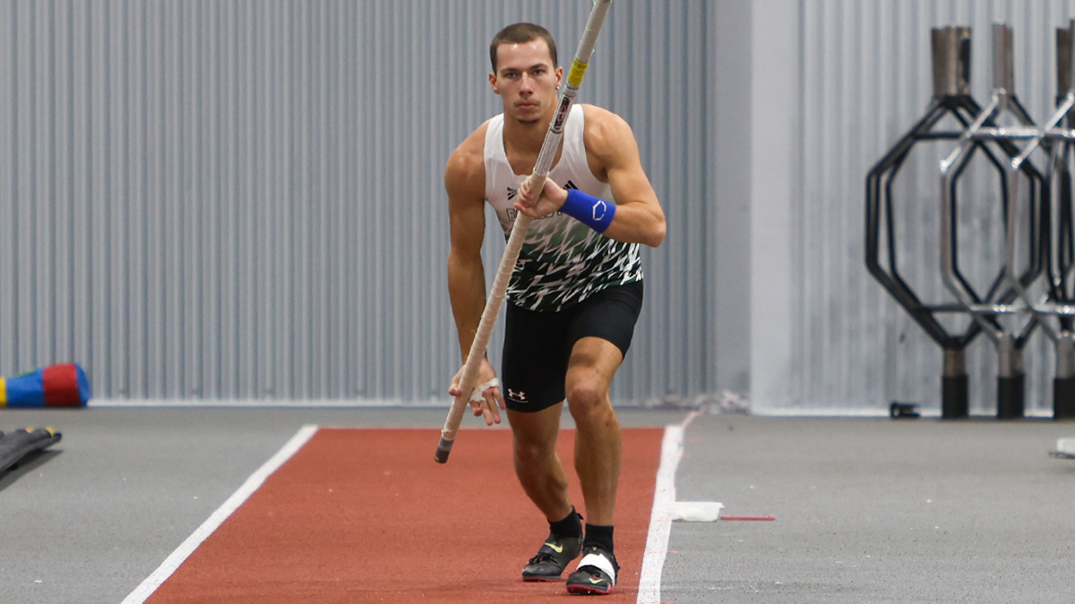 Foresters post NAIA mark and multiple&nbsp;podium&nbsp;finishes at Indiana Tech&nbsp;