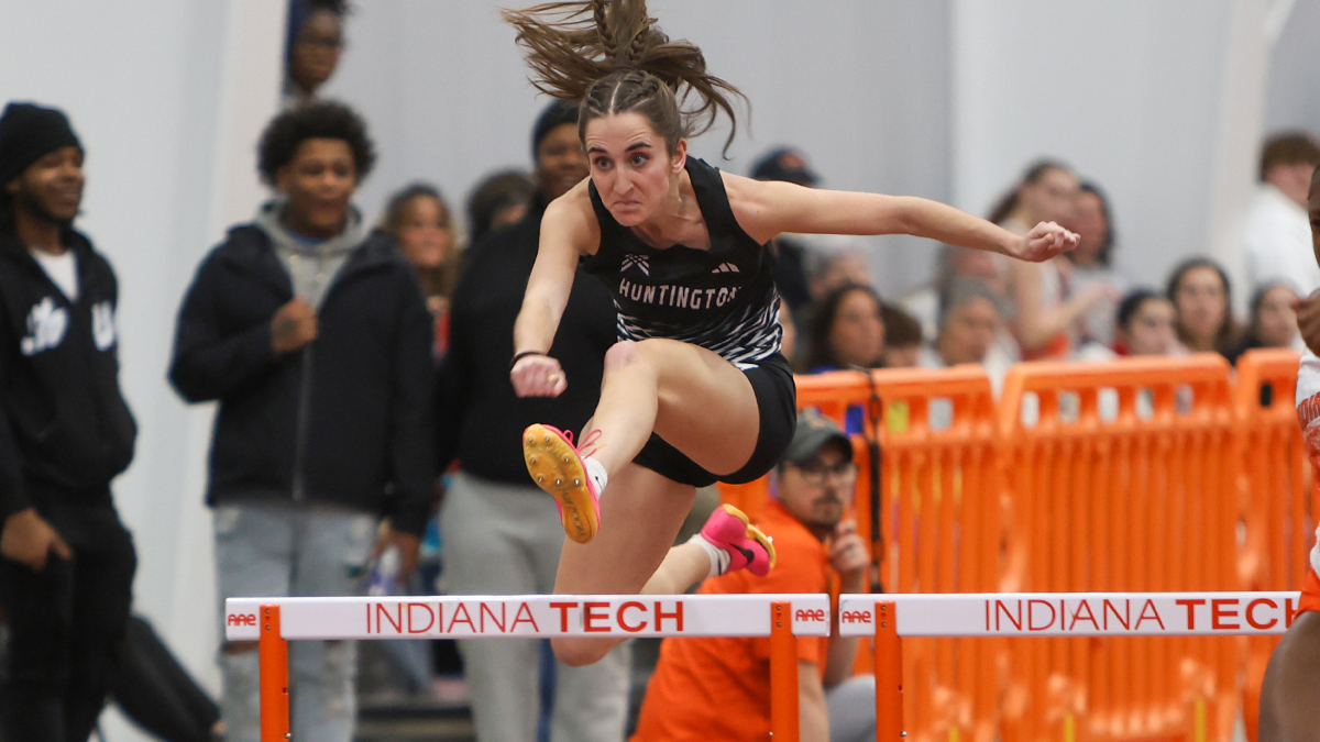 Foresters post multiple podium finishes and&nbsp;top-10&nbsp;program marks at Indiana Tech&nbsp;