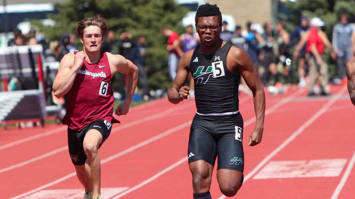 Farr Headlines Opening Day for HU at IWU