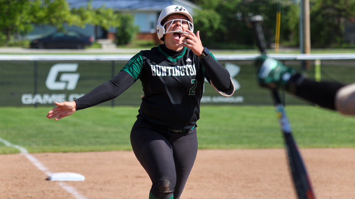 Huntington Ends IWU’s Season, Sees Own Run Conclude in Classic with Marian