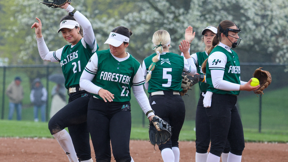 Huntington Rolls to Road Sweep at Goshen Behind Big Bats, Strong Arms