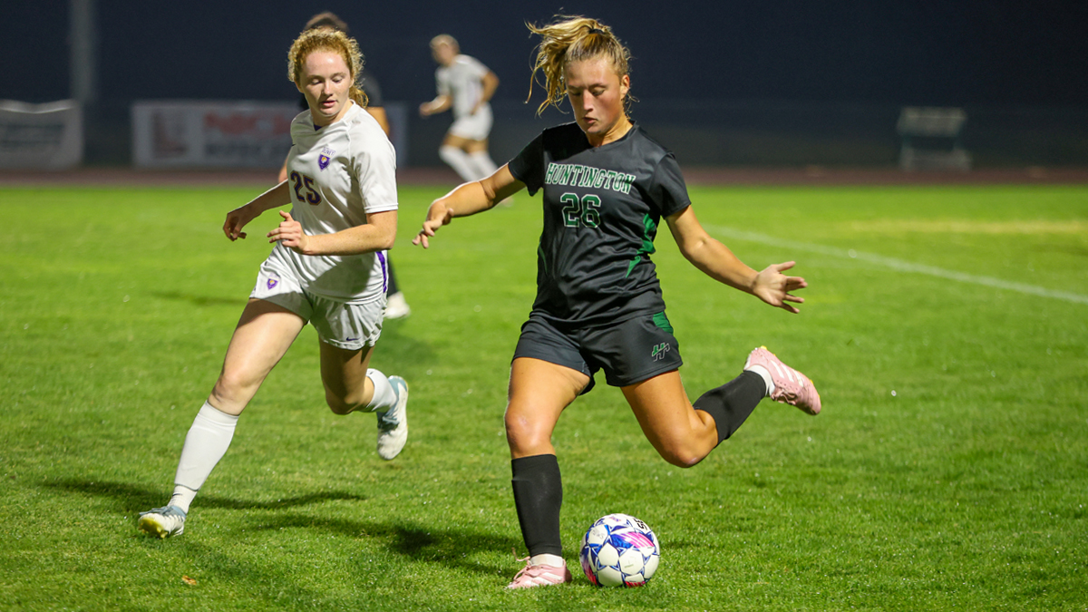 Late Lee Goal Not Enough as HU Falls 4-1 to Olivet Nazarene