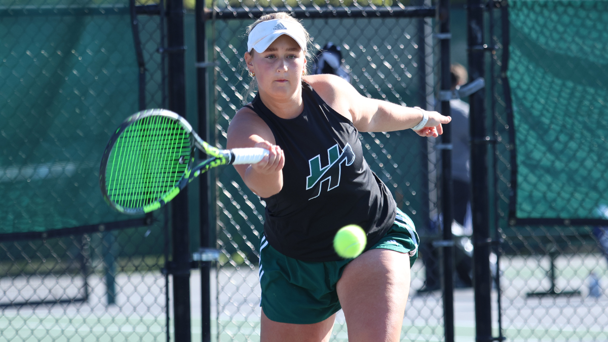 No. 4 HU Sweeps No. 5 Bethel, Punches Semifinal Ticket